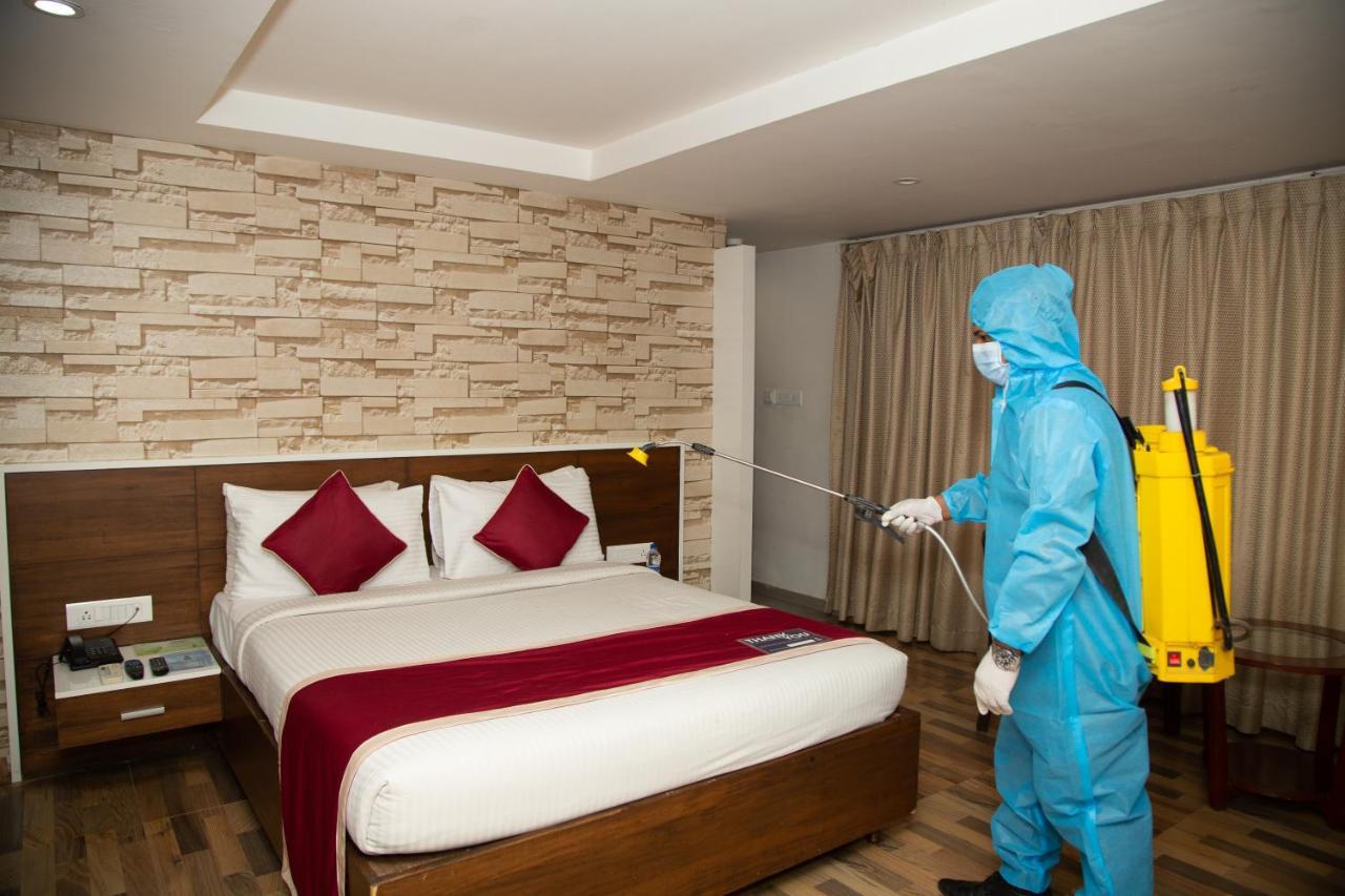 Icon Business Hotel By Bhagini Bangalore Extérieur photo