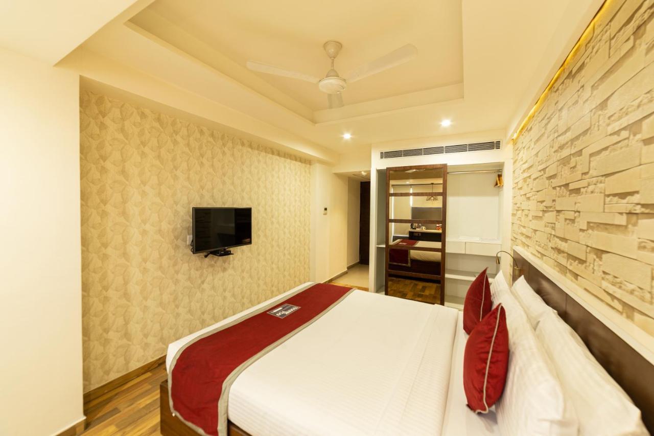 Icon Business Hotel By Bhagini Bangalore Extérieur photo