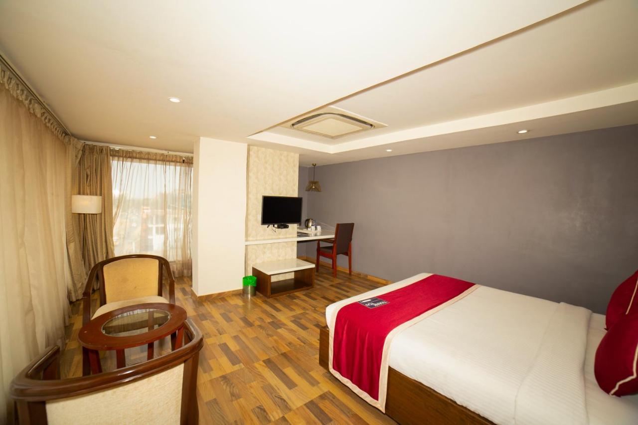 Icon Business Hotel By Bhagini Bangalore Extérieur photo